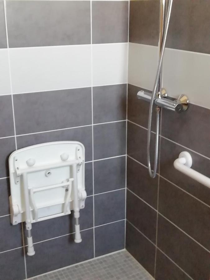 Le Merle Blanc Louchats Otel Dış mekan fotoğraf