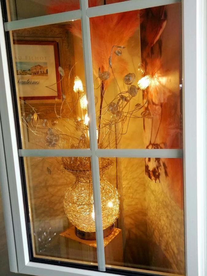 Le Merle Blanc Louchats Otel Dış mekan fotoğraf