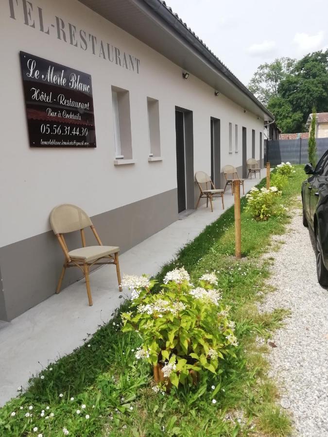 Le Merle Blanc Louchats Otel Dış mekan fotoğraf